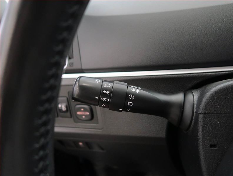 Toyota Verso (2017) 1.6 D-4D, Xenony, Tempomat - fotka 21 z 22