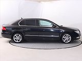 Škoda Superb (2011) 2.0 TDI, Navi, Xenony - náhled 6
