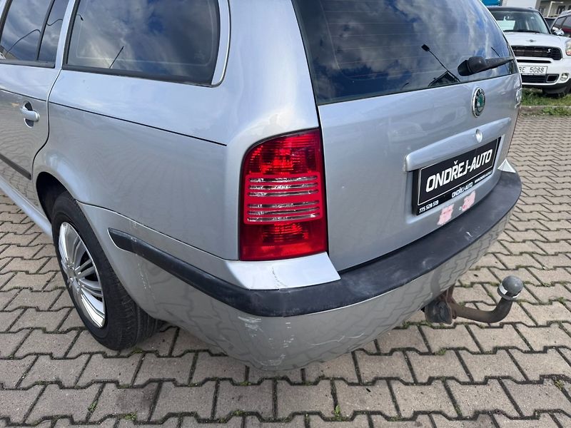 Škoda Octavia (2008) 1,9 TDI 74 KW TAŽNÉ - fotka 12 z 40
