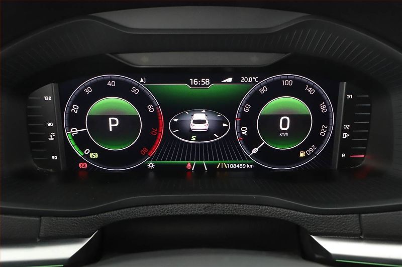 Škoda Karoq (2019) 1.5 TSI - fotka 11 z 20