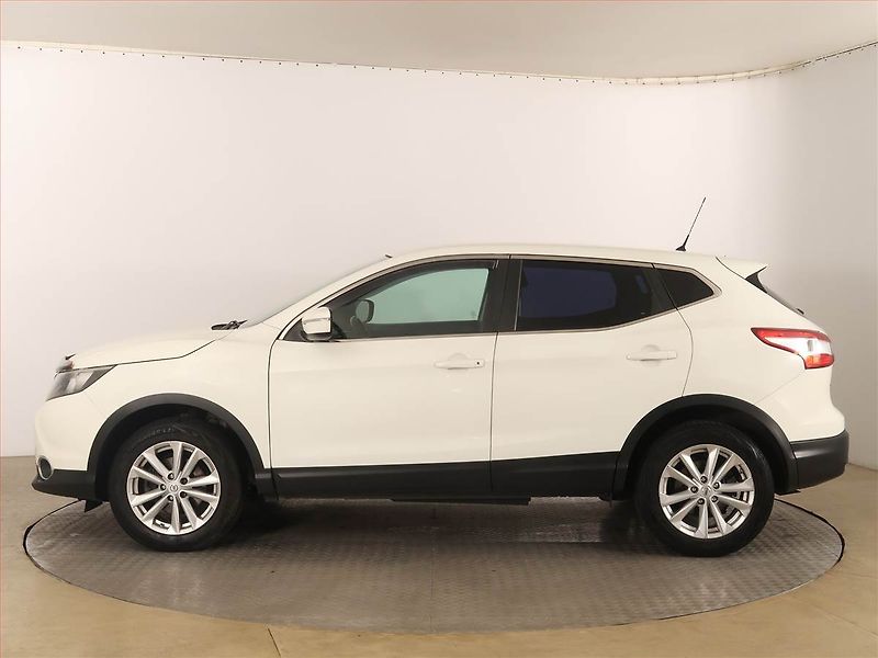 Nissan Qashqai (2014) 1.5 dCi, Serv.kniha, Tempomat - fotka 3 z 15