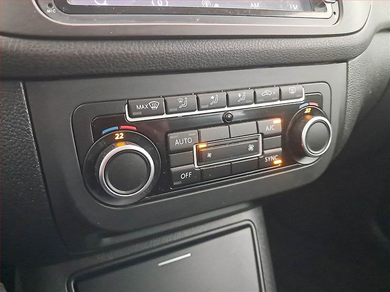 Volkswagen Golf Plus (2012) 1.2 TSI, Tempomat - fotka 13 z 15