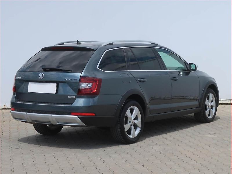 Škoda Octavia (2017) Scout 2.0 TDI, 4X4, Automat - fotka 5 z 16