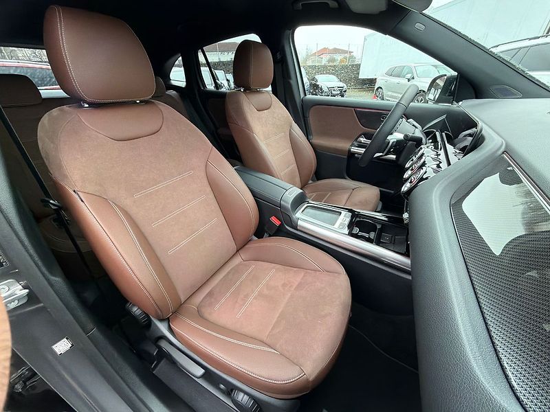 Mercedes-Benz GLA 200 d AMG Style Edition - fotka 32 z 35