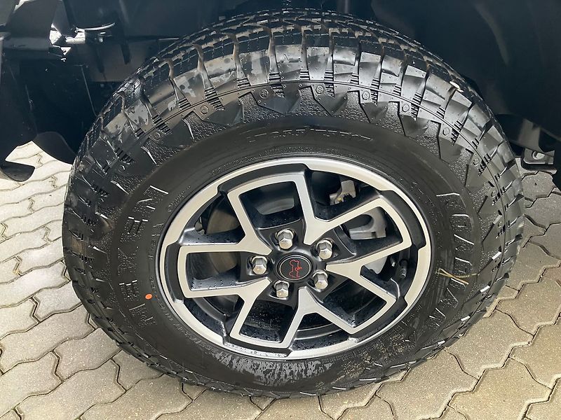 Jeep Wrangler 2.0T 272k Rubicon 8AT. - fotka 55 z 55
