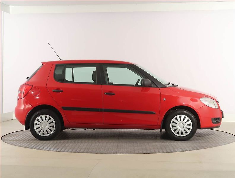 Škoda Fabia (2009) 1.2, po STK, jezdí výborně - fotka 6 z 13