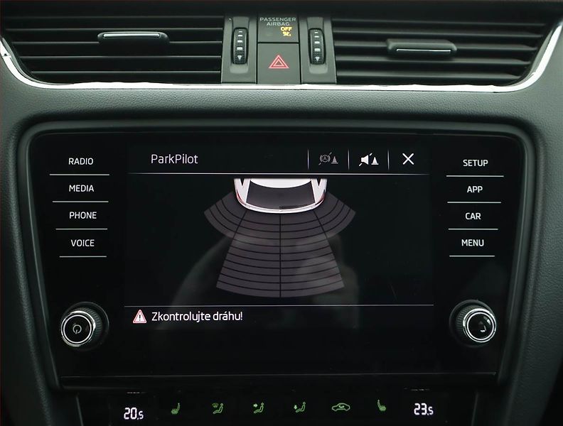 Škoda Octavia (2018) Style 1.6 TDI, Serv.kniha - fotka 14 z 15