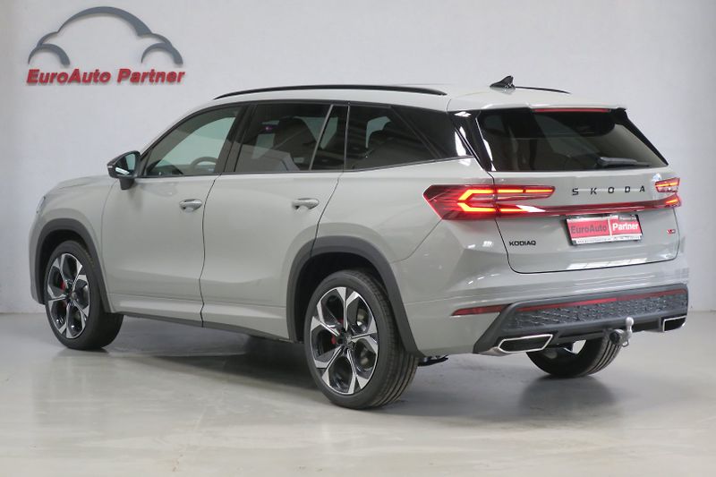 Škoda Kodiaq (2026) RS 2.0 TSI 195 kW Panorama NEW - fotka 2 z 50
