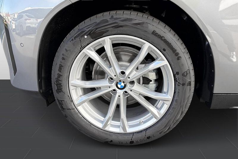 BMW X3 20 xDrive - fotka 5 z 10