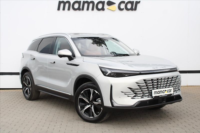 BAIC X7 1.5T 130kW A/T LED PANORAMA - fotka 1 z 29