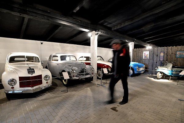 Ve Strnadicích se vzniklo muzeum automobilů z východního bloku.