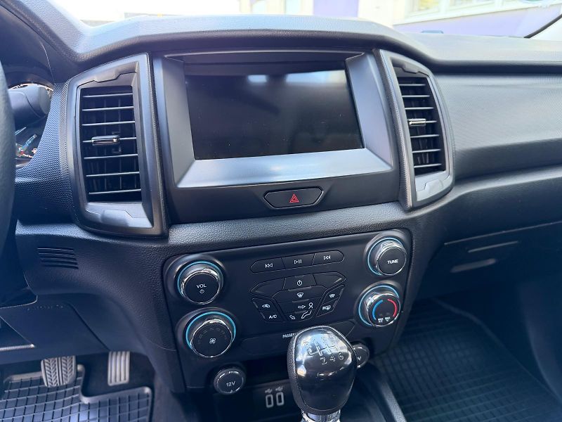 Ford Ranger /nové rozvody-servis/TOP STAV - fotka 19 z 22