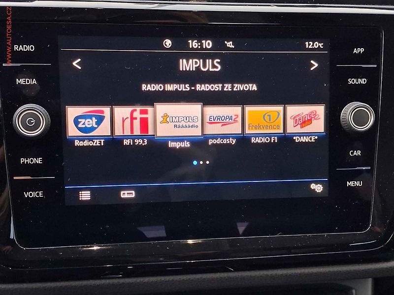 Volkswagen Touran (2019) 2.0 TDi, 2.maj,ČR, DSG, LED - fotka 16 z 16