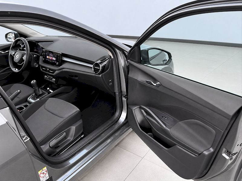Škoda Fabia (2024) SELEC TS 70/1.0 M5F - fotka 7 z 28