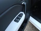 Renault Captur (2020) Intens E-Tech Plug-in, Automat - náhled 17
