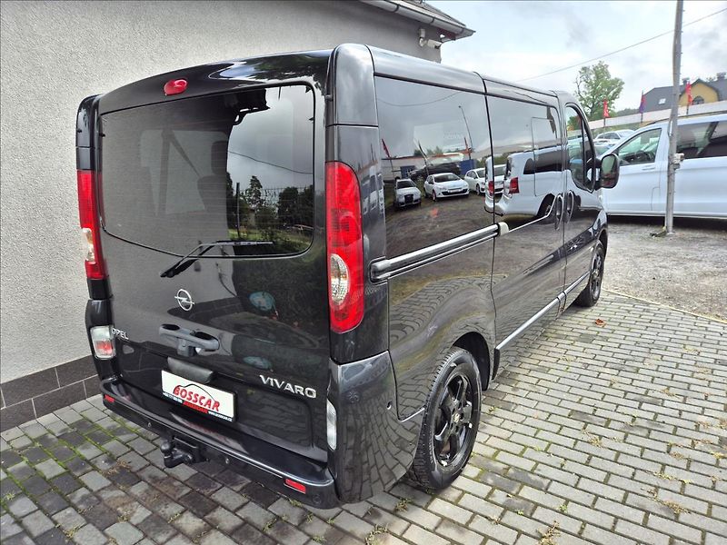 Opel Vivaro (2014) 2,0 CDTi Life Westfalia Obytný - fotka 6 z 31