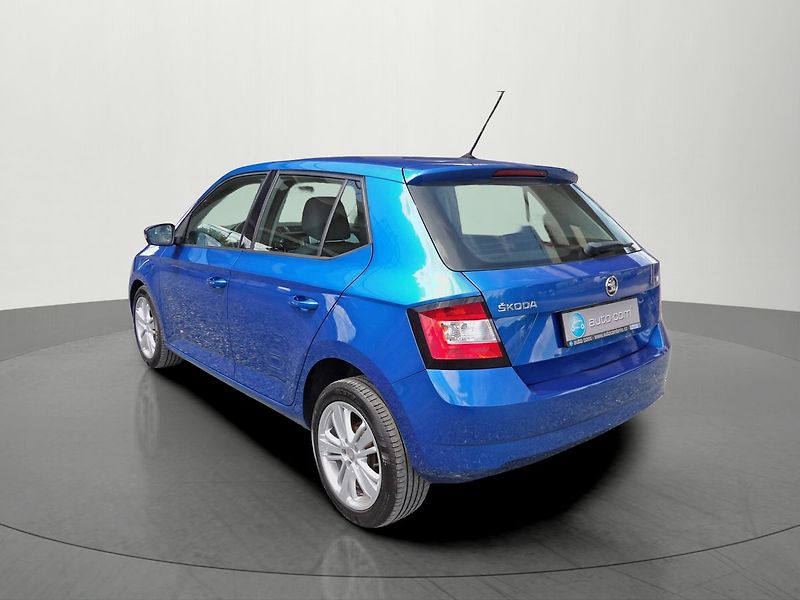 Škoda Fabia 1.0MPi Ambition Alu Tempomat - fotka 3 z 28