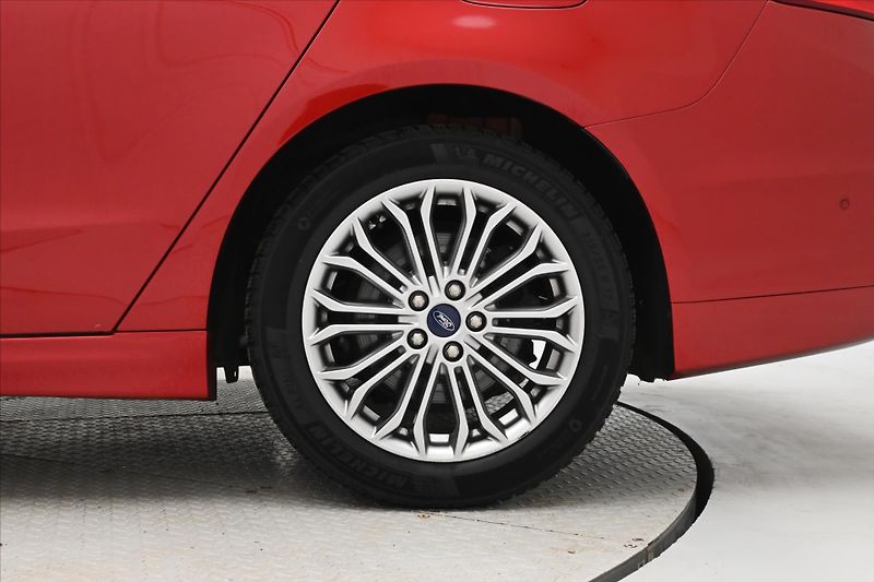 Ford Mondeo 2,0 EcoBlue 110 kW Titanium Zá - fotka 29 z 29