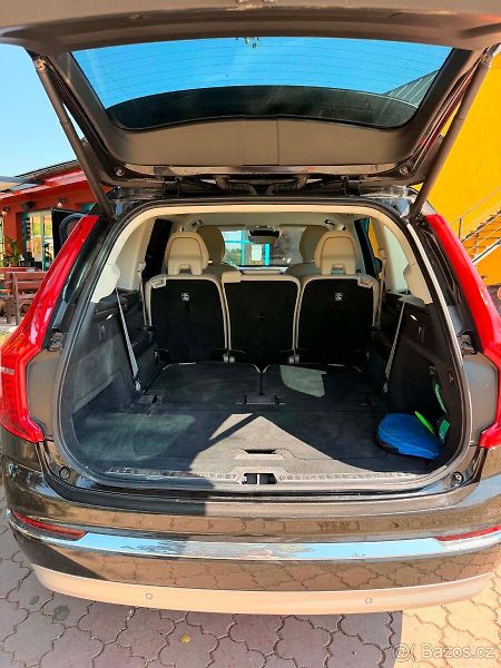 Volvo XC90 (2022) Volvo XC90 B5 AWD 173+10 kW /  - fotka 2 z 6