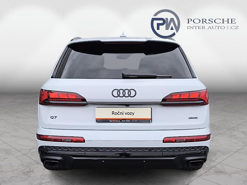 Audi Q7 3.0TDi 210kW S-line - fotka 7 z 26