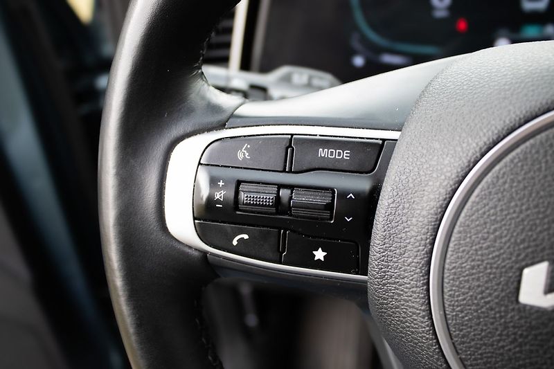 Kia Sportage 100% stav, servis - fotka 24 z 35