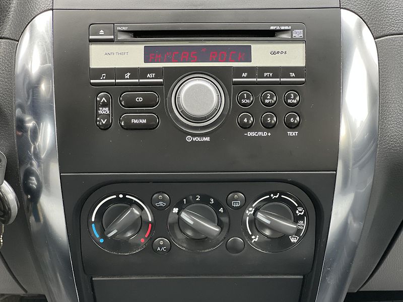 Suzuki SX4 1.6i16v LPG 4x4 TAŽNÉ PŮVOD ČR - fotka 19 z 36