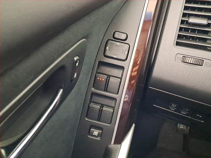 Mazda CX-9 (2015) 3.7 i, 4X4, Automat, 7 míst - fotka 16 z 19