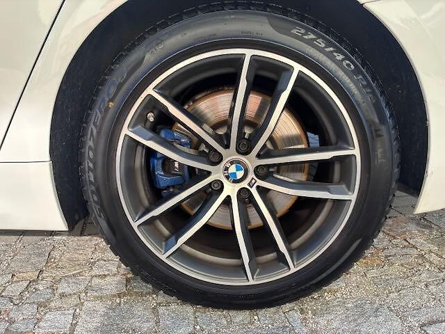 BMW Řada 5 (2021) 530D xDrive  - fotka 15 z 18