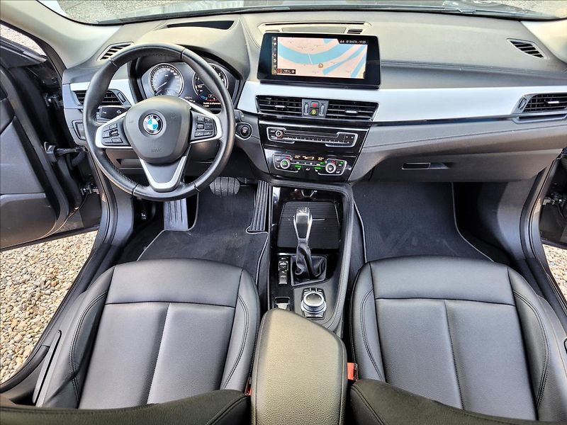 BMW X2 xDrive25e,4x4,navi,kůže - fotka 19 z 50