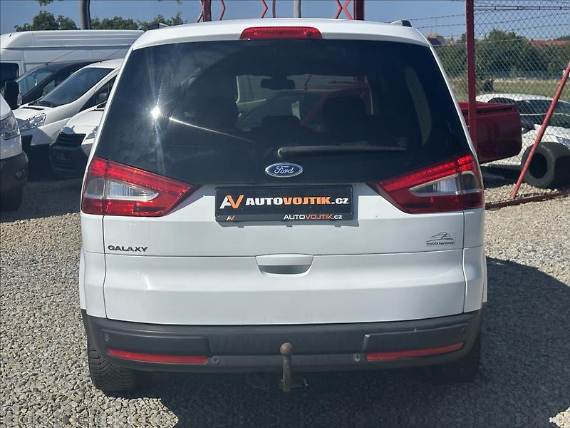 Ford Galaxy 2,0 103kW 7MÍST,TAŽNÉ,NOVÁ STK - fotka 6 z 33