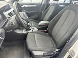 BMW X1 sDrive18i - náhled 7