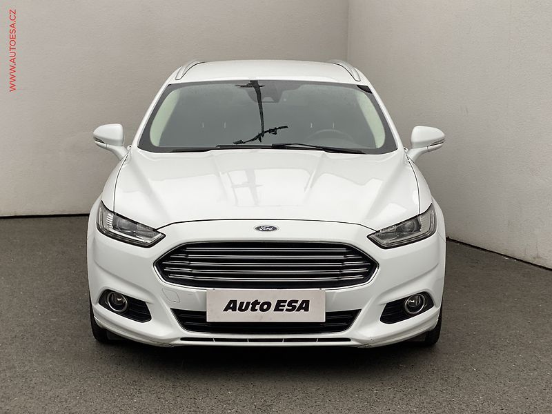 Ford Mondeo (2017) 2.0 TDCI, ČR, AT, navi, LED - fotka 2 z 17