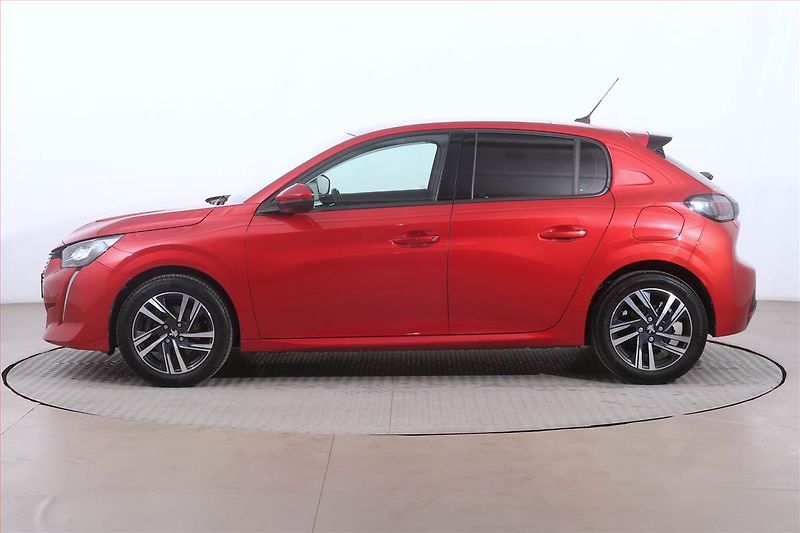Peugeot 208 (2020) Allure Pack 1.2 PureTech - fotka 3 z 23
