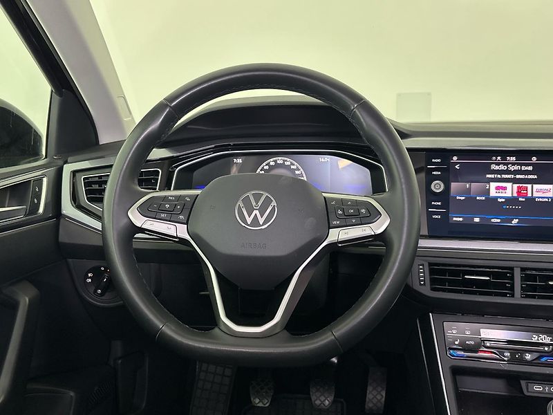 Volkswagen Taigo Style - fotka 18 z 28