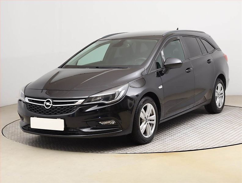 Opel Astra (2019) 1.6 CDTI, Serv.kniha, Navi - fotka 2 z 17