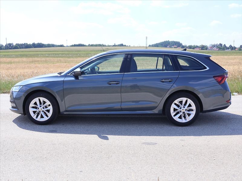 Škoda Octavia 2,0 TDI DSG Matrix Virtual DPH - fotka 4 z 25