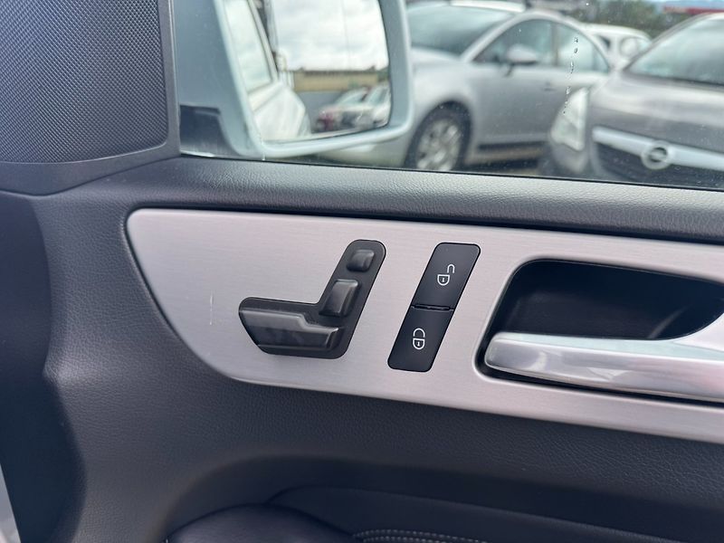 Mercedes-Benz Třídy M (2012) 350 3,0 CDI 190KW 4MATIC TAŽNÉ - fotka 45 z 50