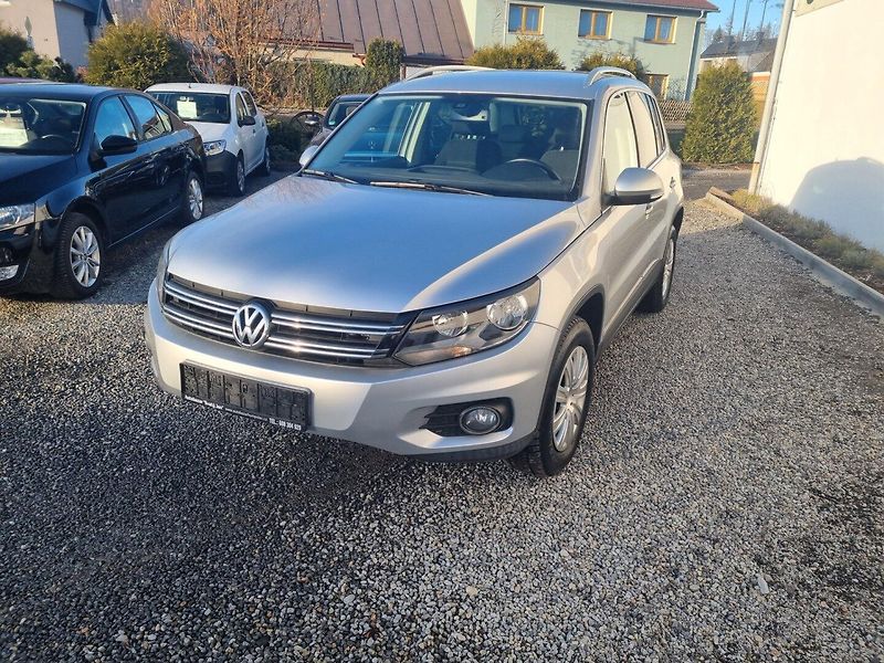 Volkswagen Tiguan (2012) 2.0 TDi  4x4 Track Webasto NAV - fotka 8 z 26