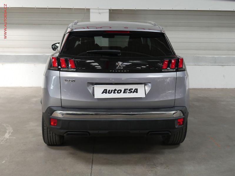Peugeot 3008 (2018) 1.5 HDi, Allure - fotka 5 z 24