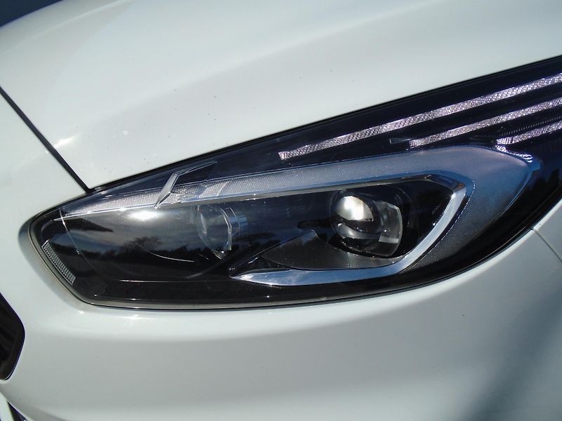 Ford S-MAX 2,0EcoBlue 140kW AWD ST-Line A - fotka 10 z 50