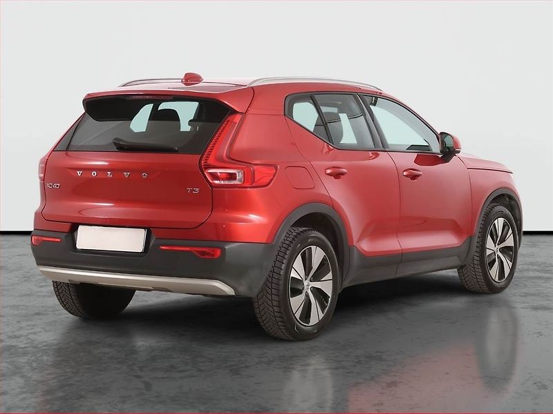 Volvo XC40 (2021) T3 - fotka 5 z 21