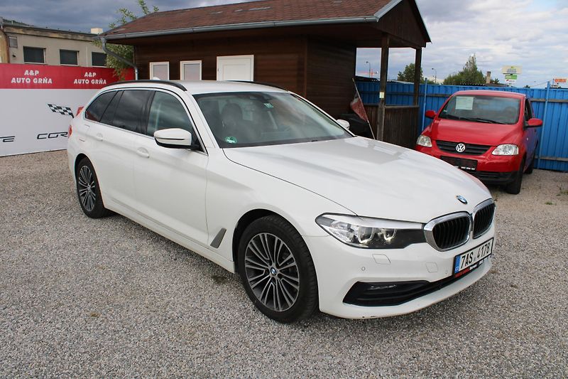 BMW Řada 5 (2019) 520d SPORT X-DRIVE LED KŮŽE - fotka 1 z 18