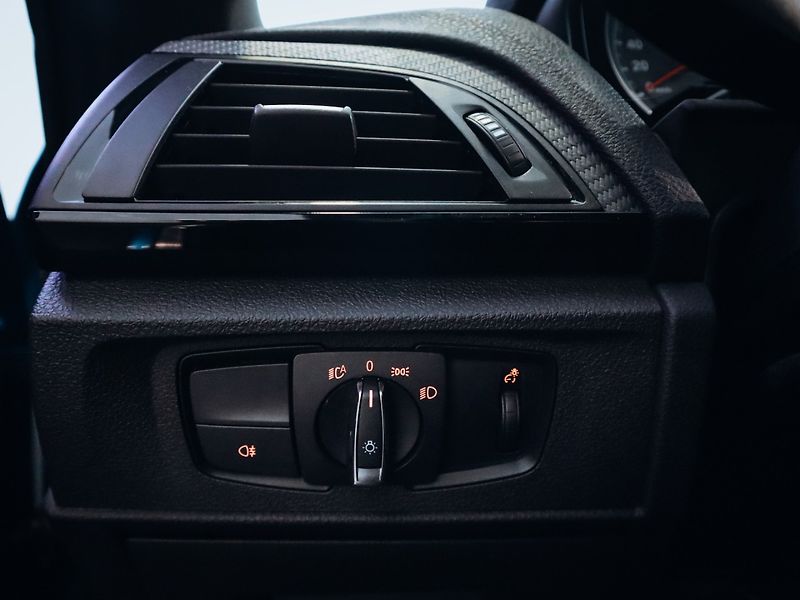 BMW M2 272 kW Automat - fotka 13 z 27