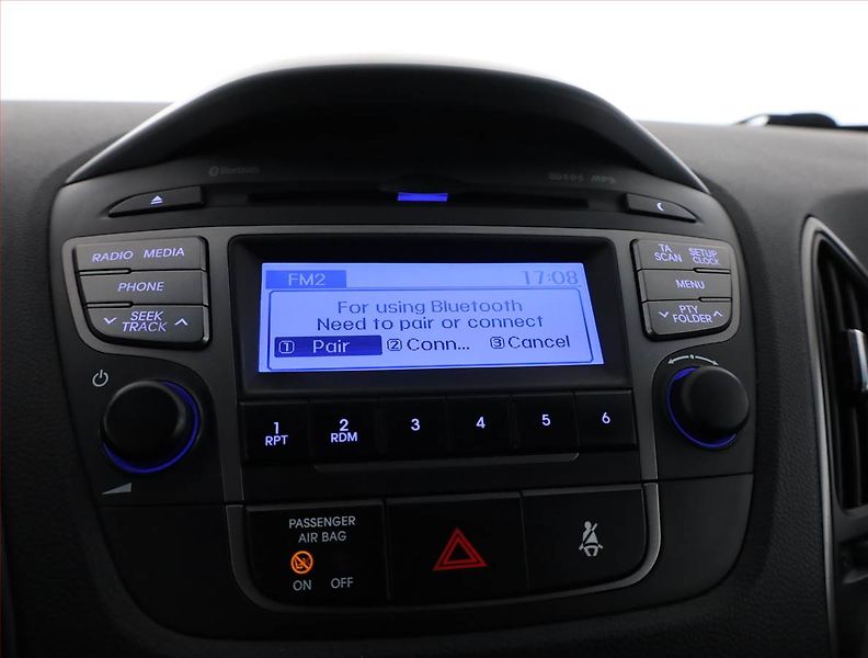 Hyundai ix35 (2014) 1.7 CRDi, Tempomat - fotka 12 z 16