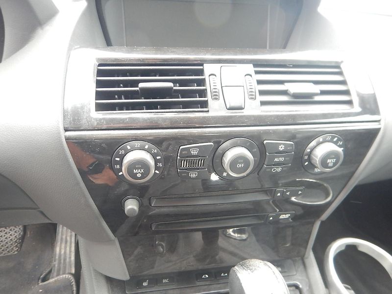 BMW Řada 6 645 CI, KABRIOLET, AUTOMAT - fotka 25 z 26