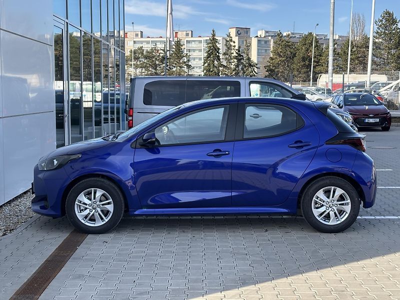 Toyota Yaris (2026) Comfort 1,5 HEV AT - fotka 12 z 14