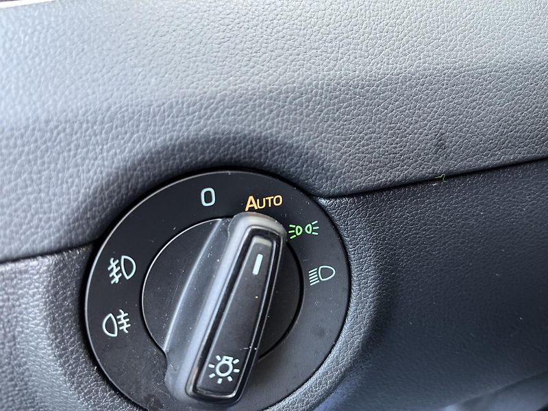 Škoda Octavia (2020) 2.0TDI STYLE NAVI KAMERA VÝHŘE - fotka 33 z 35