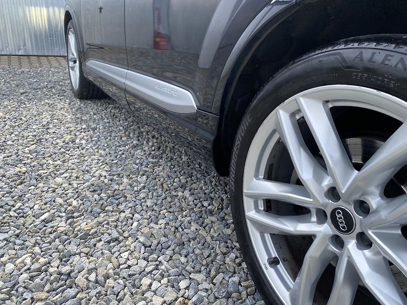 Audi Q7 3.0TDi 4x4 270PS S-LINE 7MÍST! - fotka 36 z 173