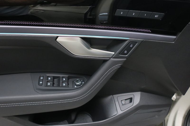 Volkswagen Touareg (2026) NEW Final Edition R Line 210kW - fotka 9 z 50