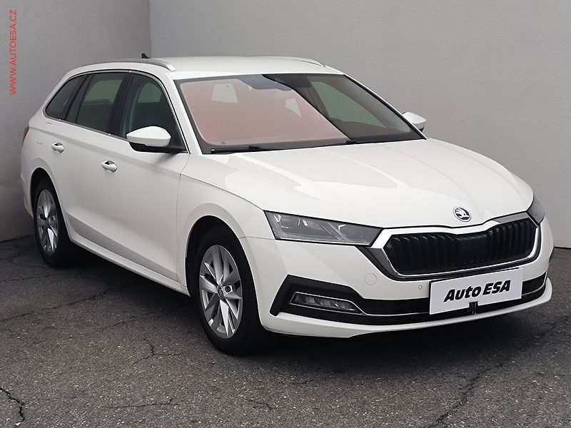 Škoda Octavia (2022) 2.0 TDi, ČR, Style, LED - fotografie inzerátu